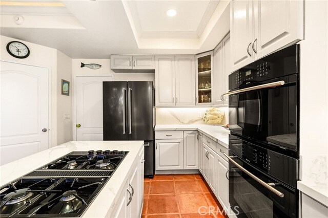 Building Photo - 1827 Barry Ave