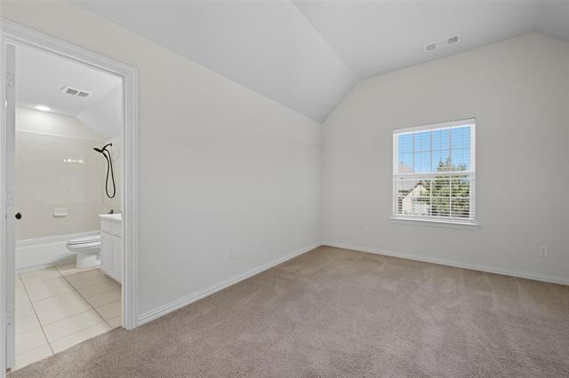 Building Photo - 447 Dry Canyon Dr
