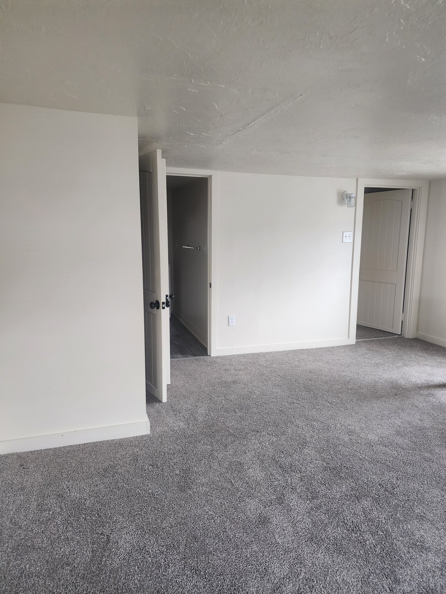 Building Photo - 2213 Lehman St