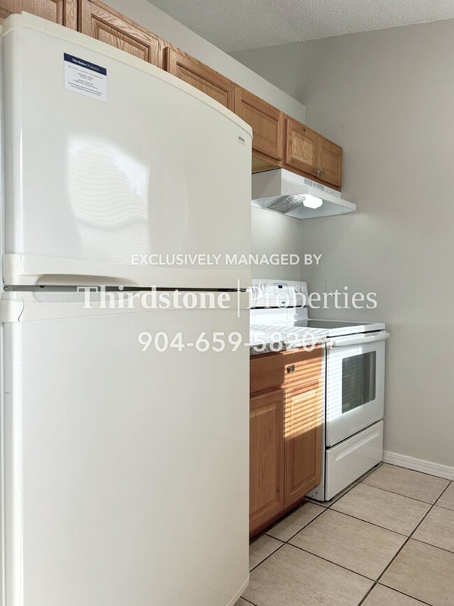 Building Photo - 7611 Indian Lakes Dr
