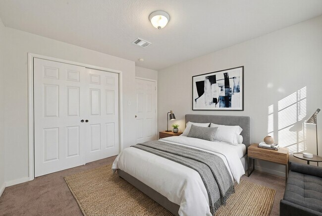 Building Photo - 21327 Branford Hills Ln