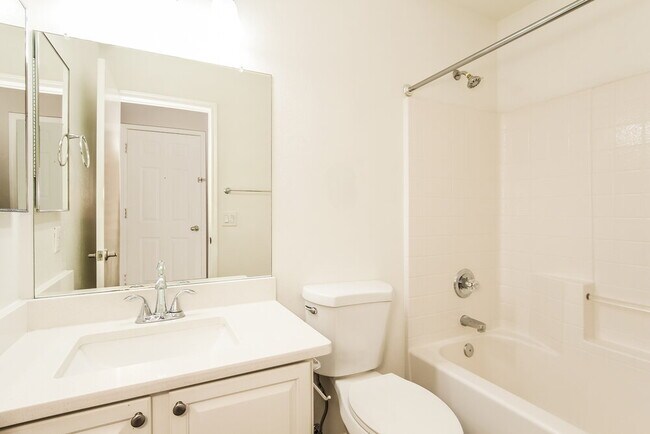 Building Photo - 11591 W Hubbell St