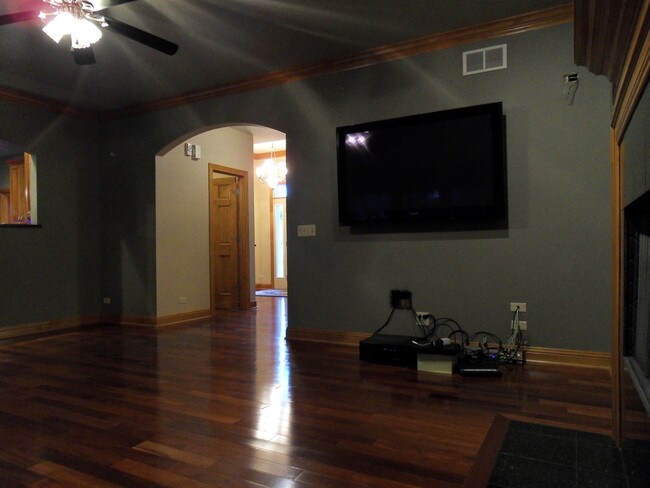 Building Photo - 1326 Walnut Ridge Dr
