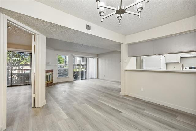 Building Photo - 11480 Audelia Rd
