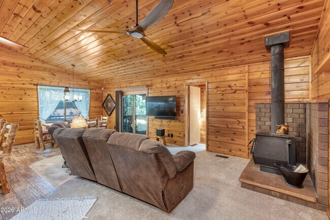 Building Photo - 5038 Sweeping Vista Dr