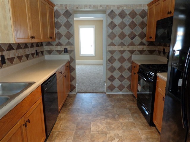 Building Photo - 228 Moreland Cir