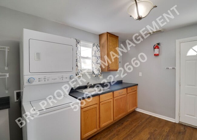 Building Photo - Welcome Home!