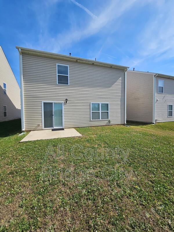 Building Photo - 1016 Summerlin Trl
