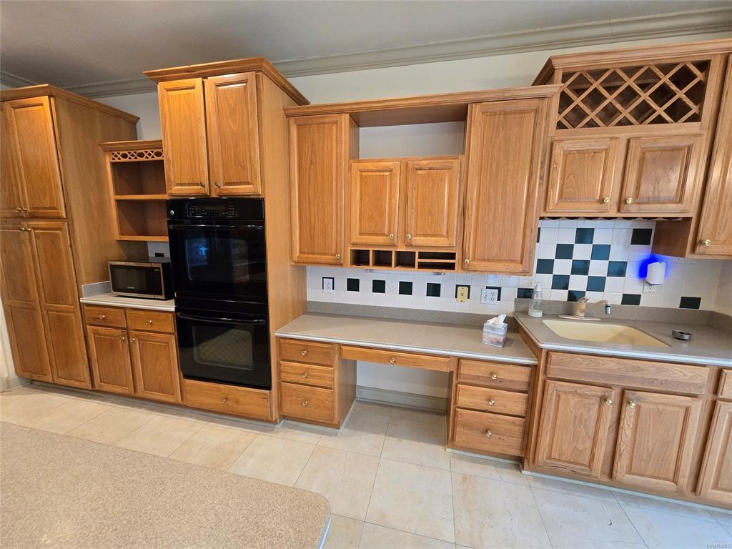 Building Photo - 8457 Chadburn Crossing