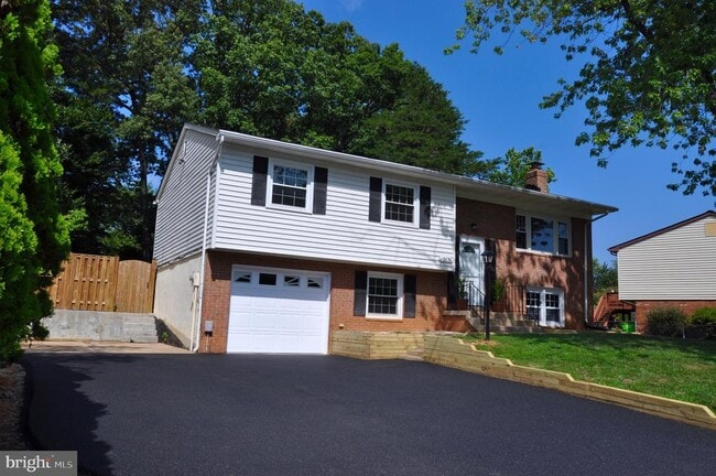 Primary Photo - 13831 Delaney Rd