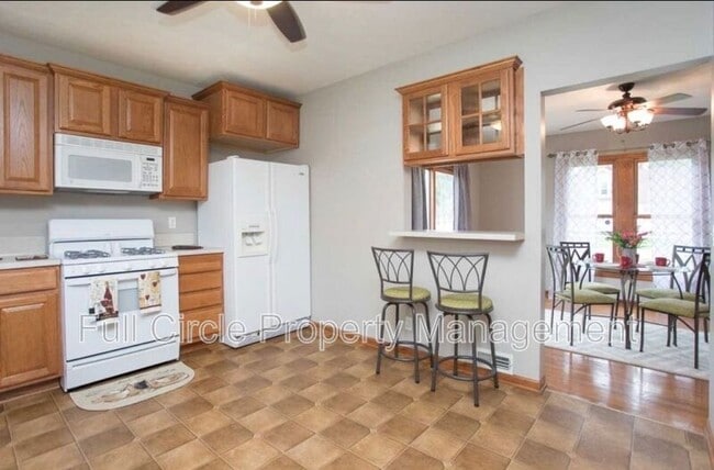 Building Photo - 1904 S 8th St