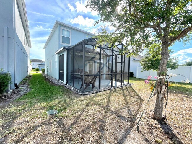 Building Photo - Available Move In 06/01! - Beautiful 3 Bed...