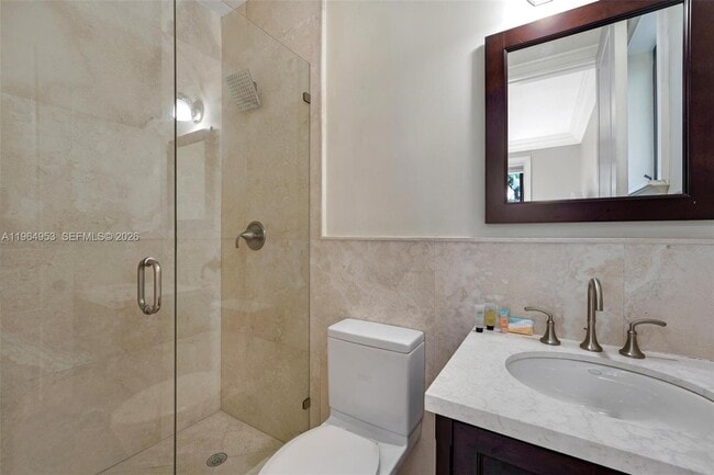 Building Photo - 2715 Cordova St