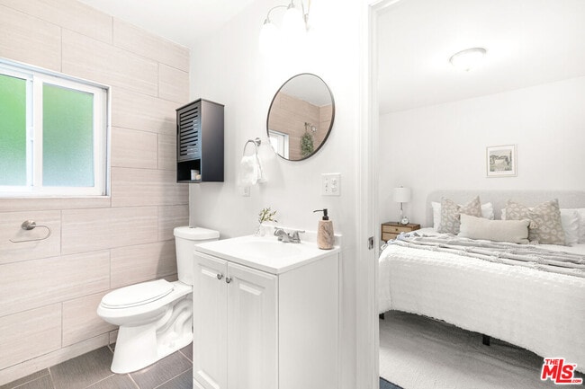 Building Photo - 441 N Ditman Ave