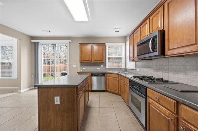 Building Photo - 4071 Kingsley Park Ln