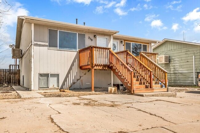 Building Photo - Charming Townhome in Beautiful Rangely, CO