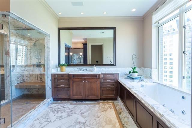 Building Photo - 2525 N Pearl St