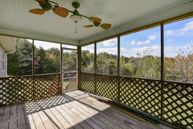 Building Photo - 1791 Fruit Farm Rd