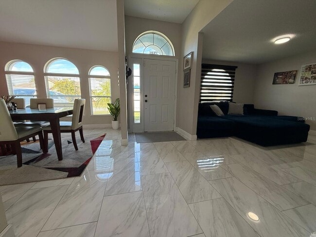 Building Photo - 4706 Doral Pointe Dr