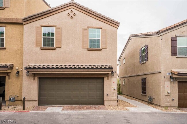 Building Photo - 623 Sedum Ave.