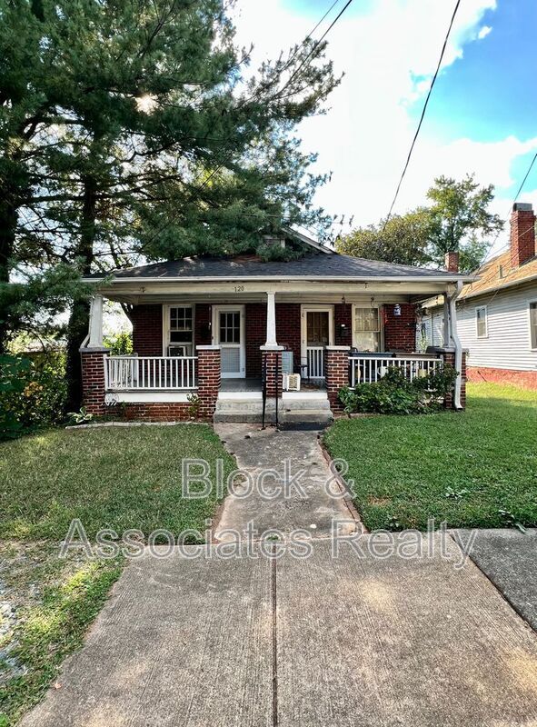 Building Photo - 120 S Poplar St