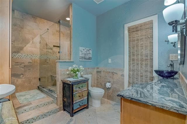 Building Photo - 18754 Farm to Market Rd 2755