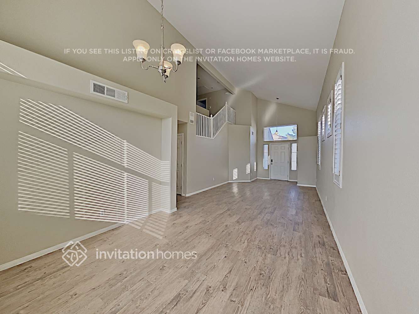 Building Photo - 9427 Hanta Ave