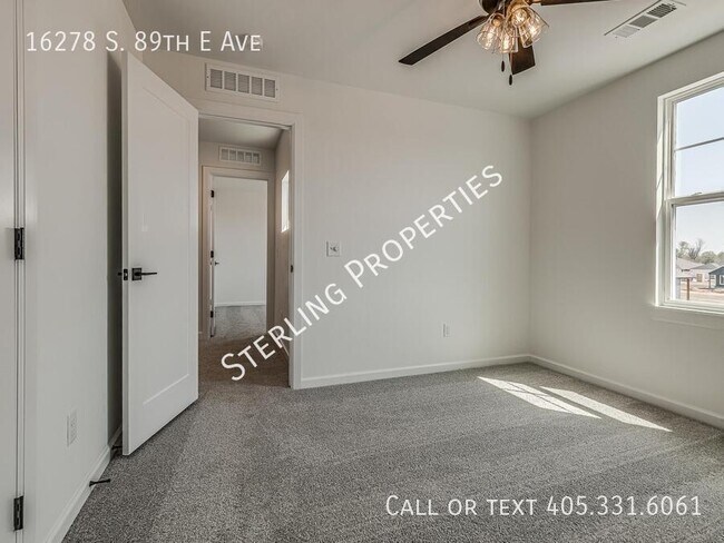 Building Photo - 16278 S 89th E Ave