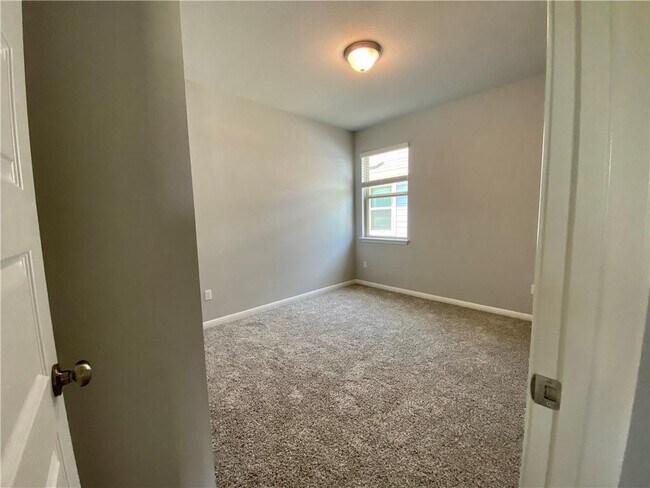 Building Photo - 2537 Pecan Island Dr