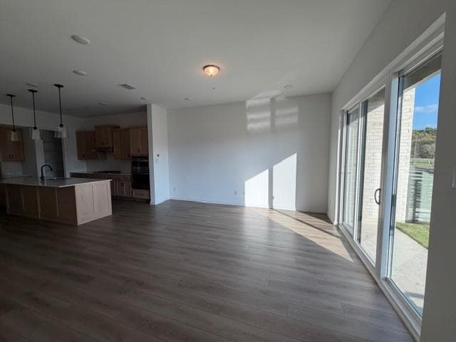 Building Photo - 1172 Daybreak Dr