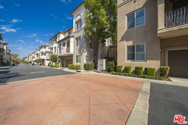 Building Photo - 15413 Ashley Ct