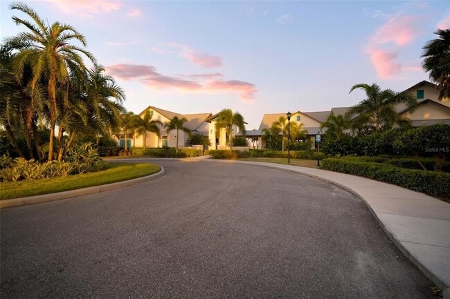 Building Photo - 10903 Verawood Dr