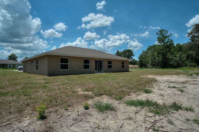 Building Photo - BRAND NEW 4/2/2 Home for Rent. Available NOW!