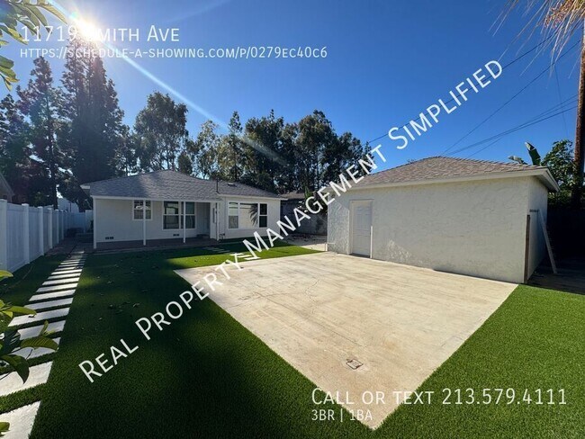 Building Photo - 11719 Smith Ave