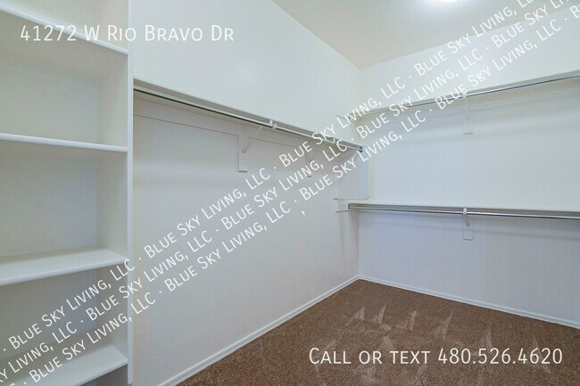 Building Photo - 41272 W Rio Bravo Dr