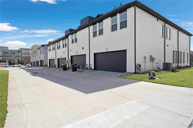 Building Photo - 1864 Sacaton Trl