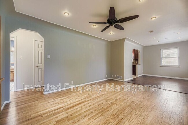 Building Photo - 6045 Marshall Ct