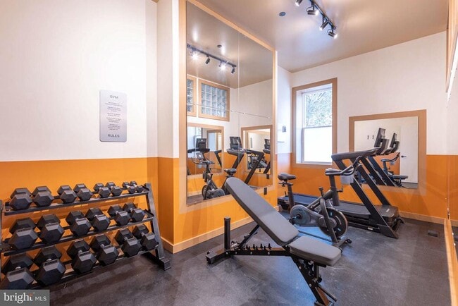 Building Photo - 2021 4th St NW