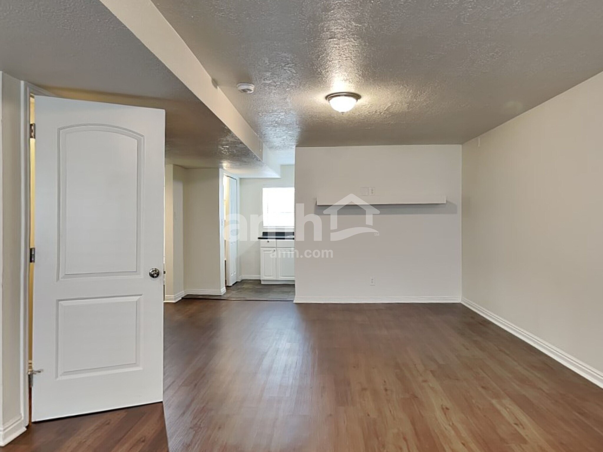 Building Photo - 5697 S Stone Flower Way