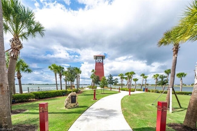 Building Photo - 16570 Ridgeview Cir