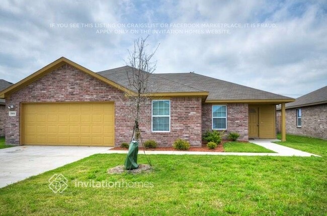 Building Photo - 15614 Gatsby Ln