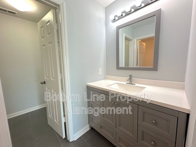 Building Photo - 9031 J M Keynes Dr