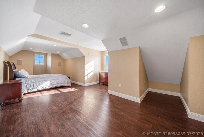 Building Photo - 7200 NW 51st Terrace
