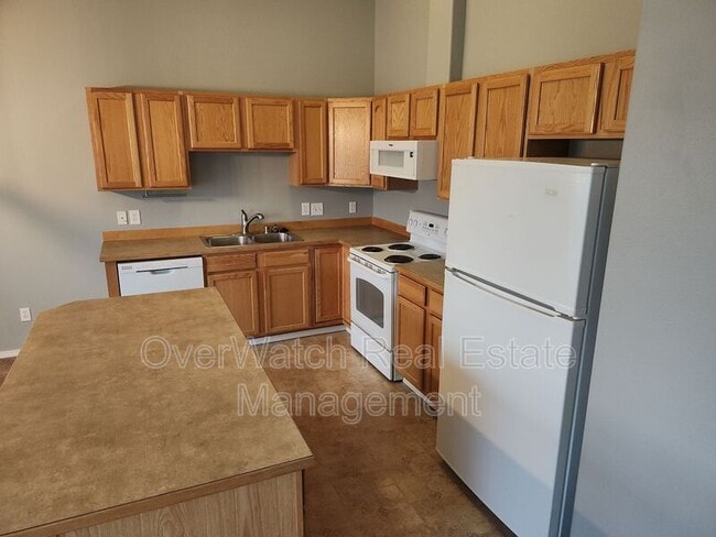 Building Photo - 2241 Brookshire Loop