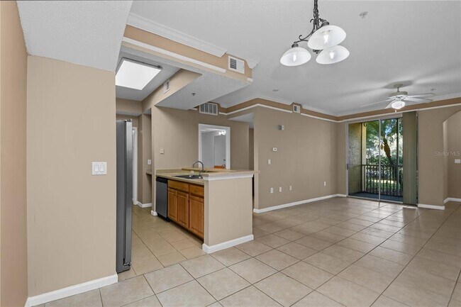 Building Photo - 12030 Villanova Dr