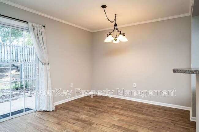 Building Photo - 2406 Condor Ct