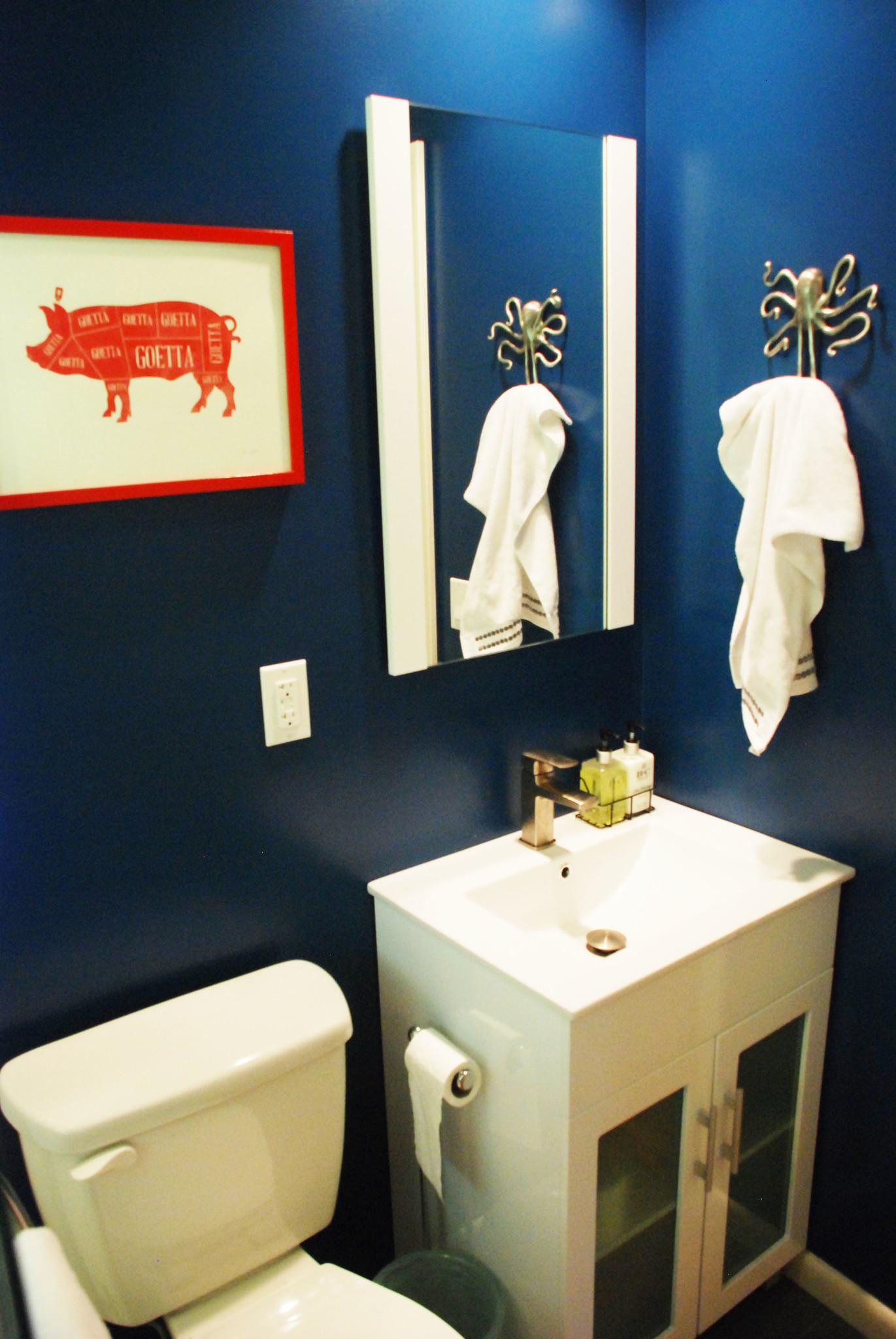 HALL BATH - 1146 Meriweather Ave