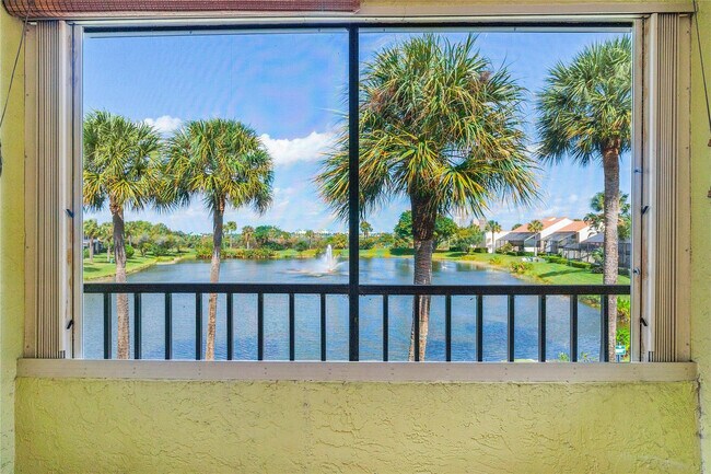 Building Photo - 302 Sea Oats Dr