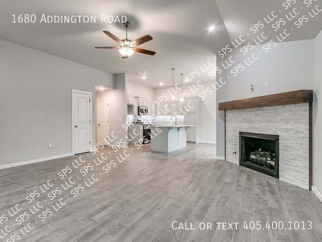 Building Photo - 1680 Addington Rd