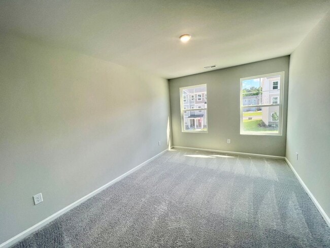 Building Photo - Newly Built 3BD, 2.5BA Raleigh Townhome in...